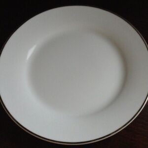 Fine Porcelain Bread/Salad Plates - Gold Rim #4